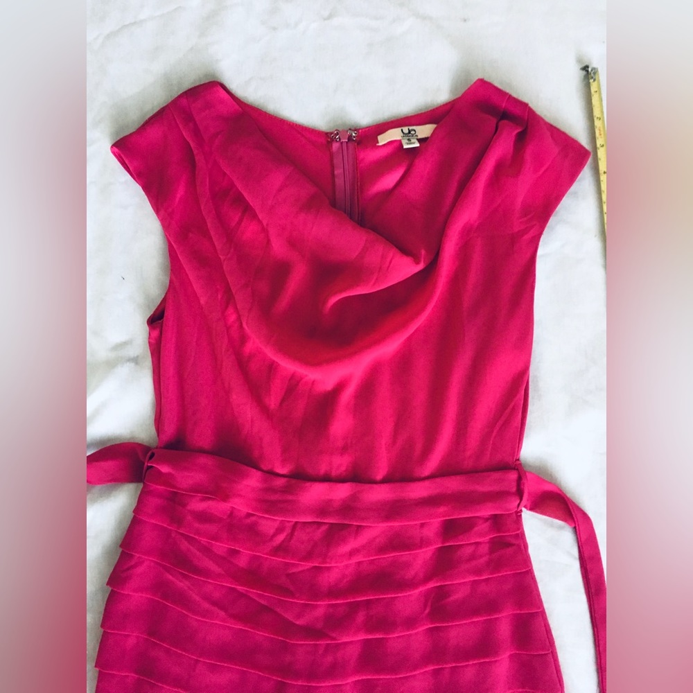 Ya Los Angeles silk hot pink short sleeveless scoop neck - Picture 2 of 3